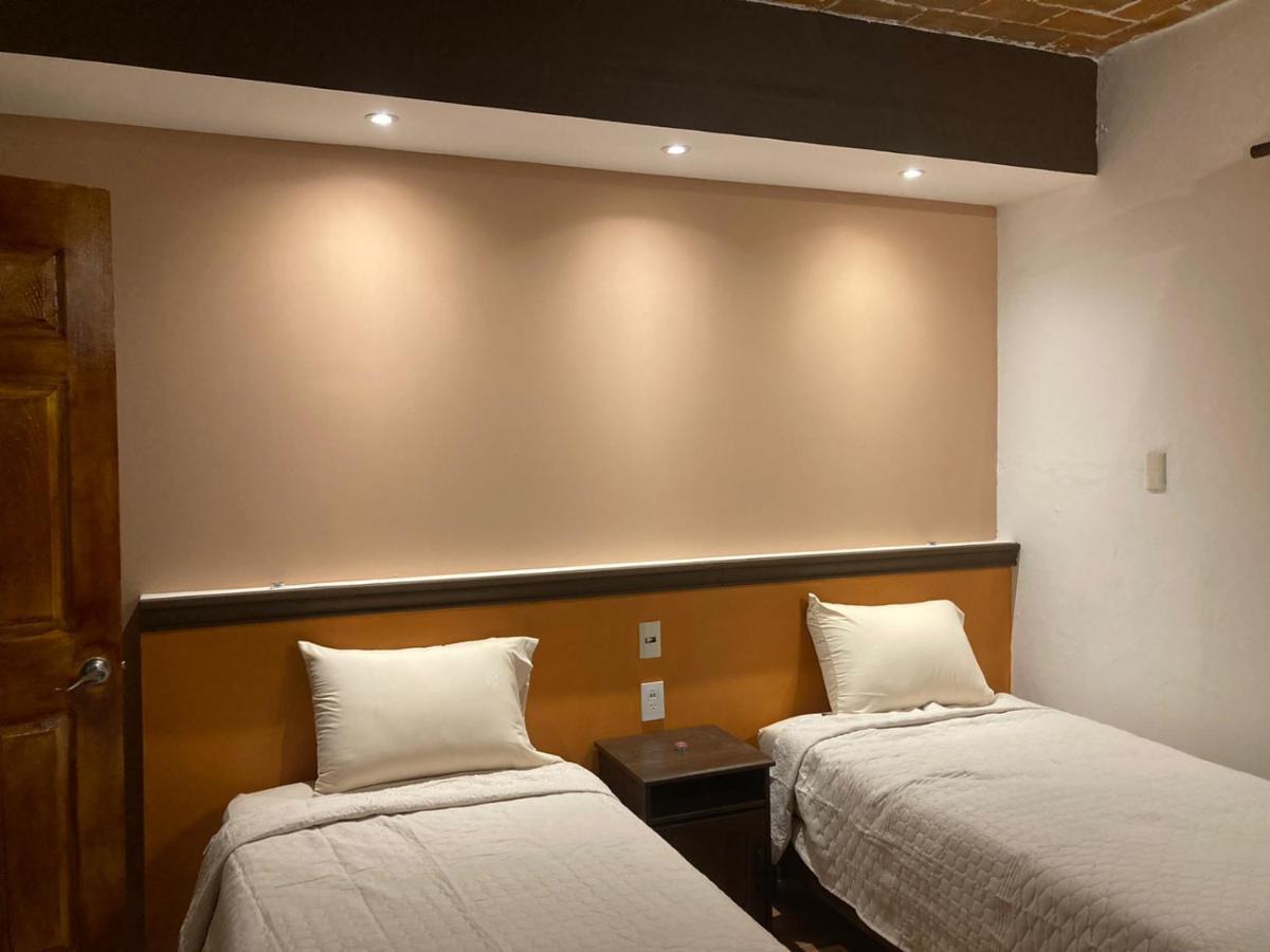 Lu'Um Master Suites Taxco de Alarcón Exterior foto